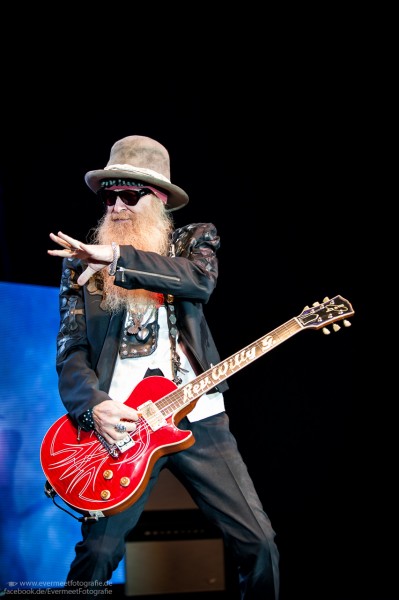 2014-07-02_20.16.31-ZZ_Top